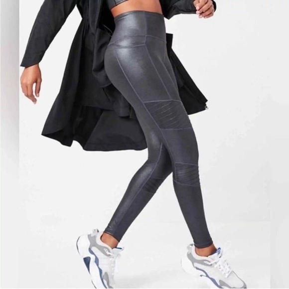 ATHLETA INCLINATION MOTO SHIMMER TIGHT IN POWERVITA - Picture 1 of 9